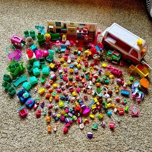shopkins lot $35!!
